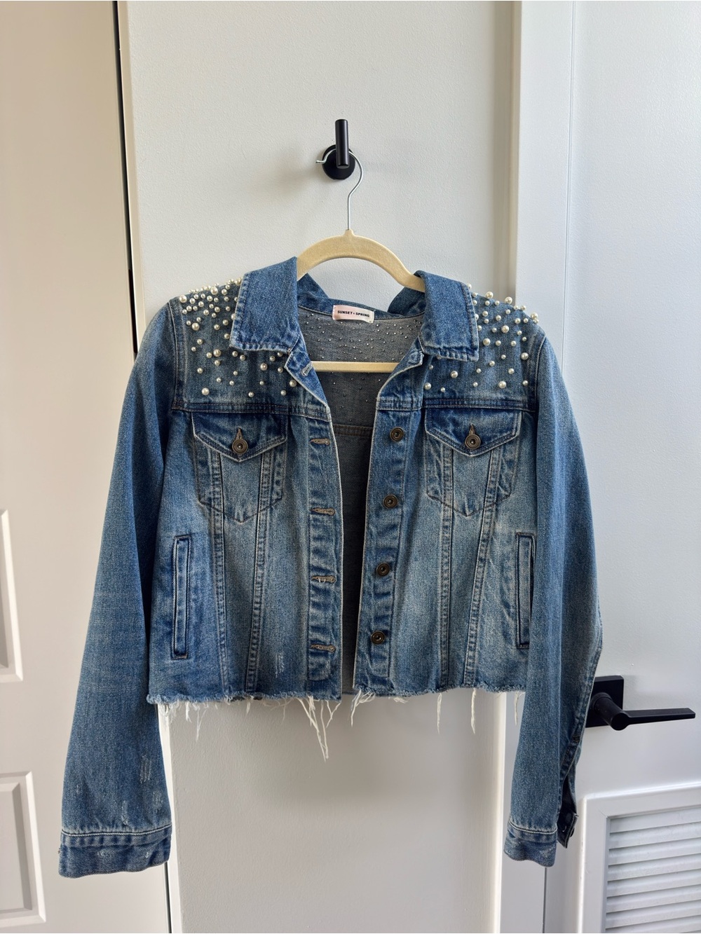Pearl-Embellished Cropped Denim Jacket - Light Blue